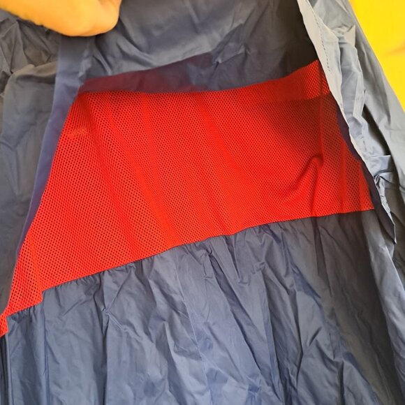 Vineyard Vines mens Rain poncho jacket compactable for traveling XL blue red - Picture 5 of 5